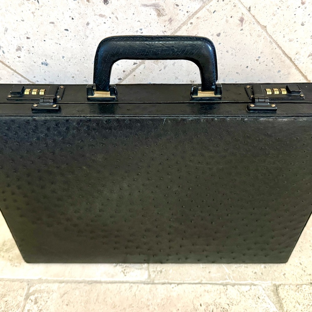 Vintage Ostrich Briefcase - Picture 8 of 8